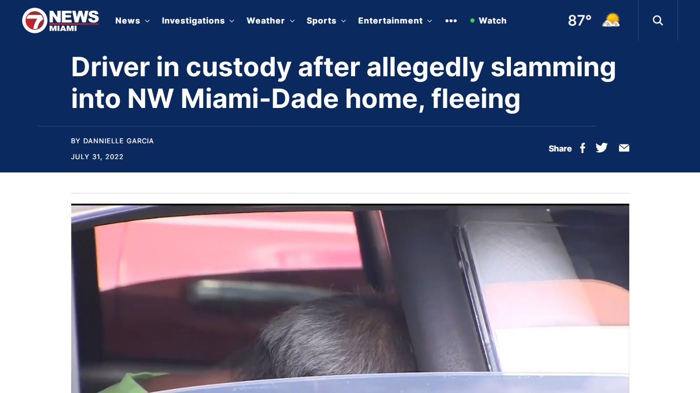 Driver in custody after allegedly slamming into NW Miami-Dade home ...